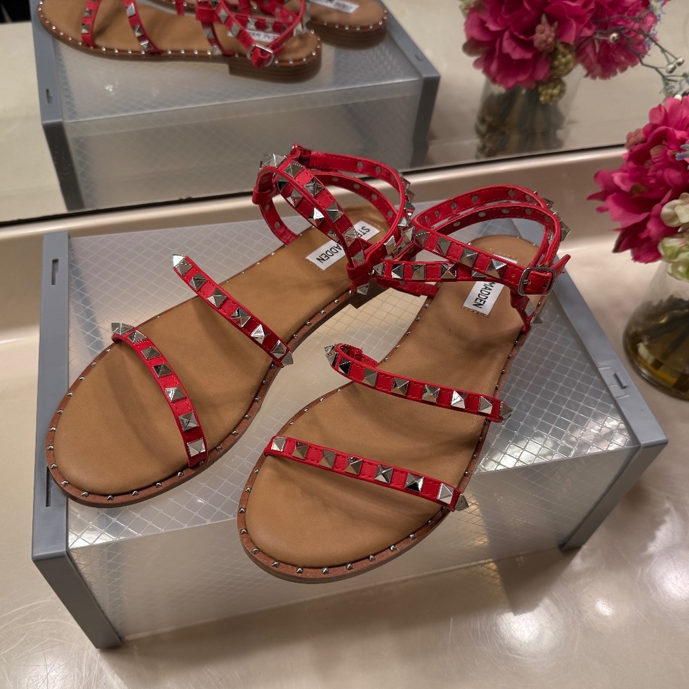Steve Madden Women's Travel Rock Stud Flat Sandals (Size 10) RED
